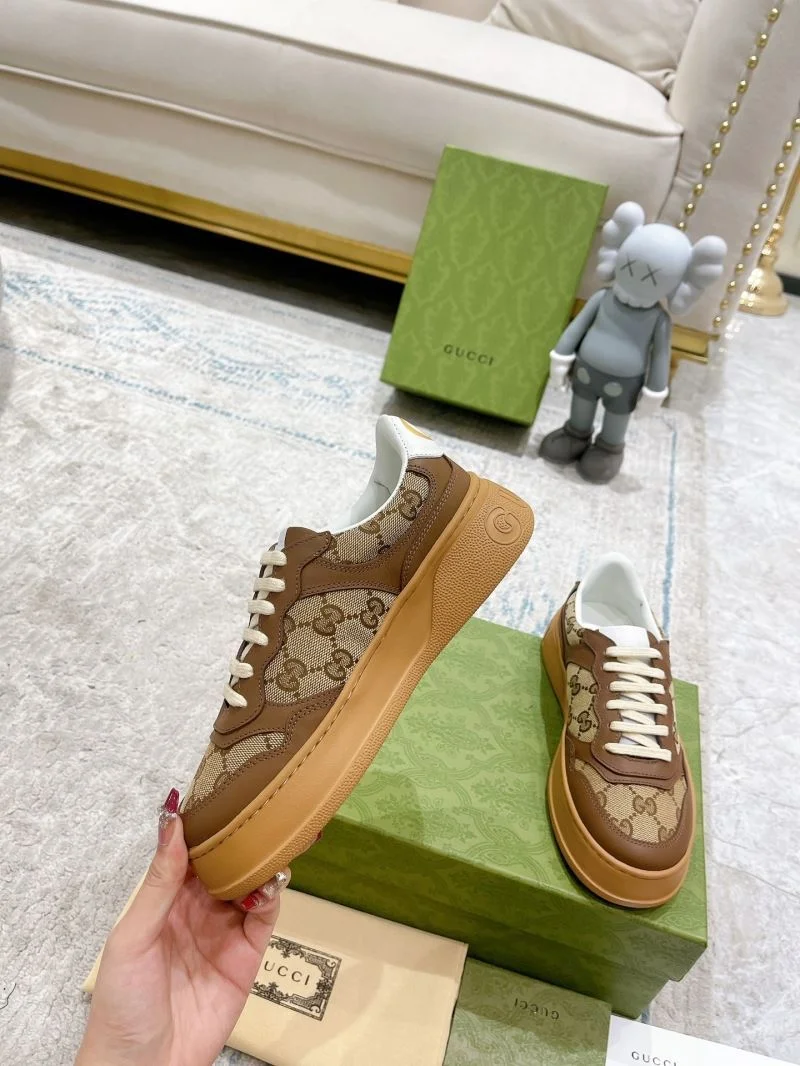 Gucci Low Shoes Breathable 24457
