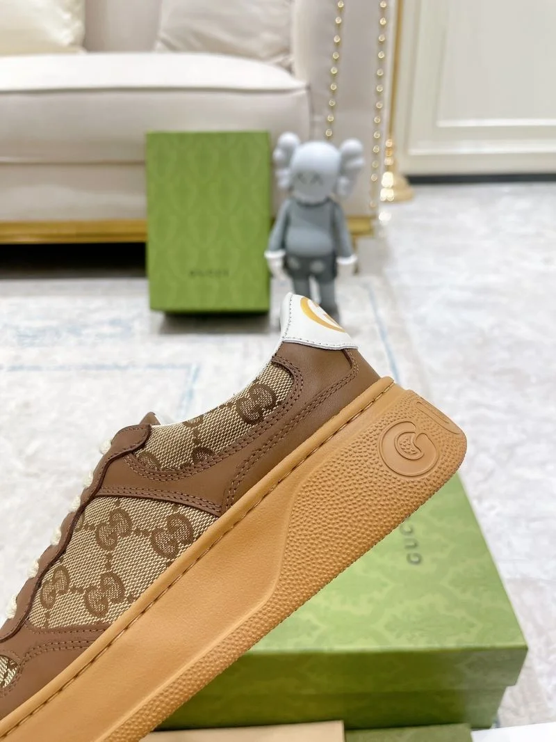 Gucci Low Shoes Breathable 24457