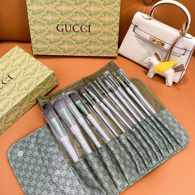 OdorResistant Gucci Makeup Brushe 267587