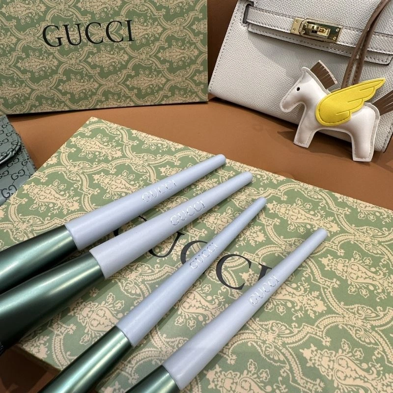 OdorResistant Gucci Makeup Brushe 267587