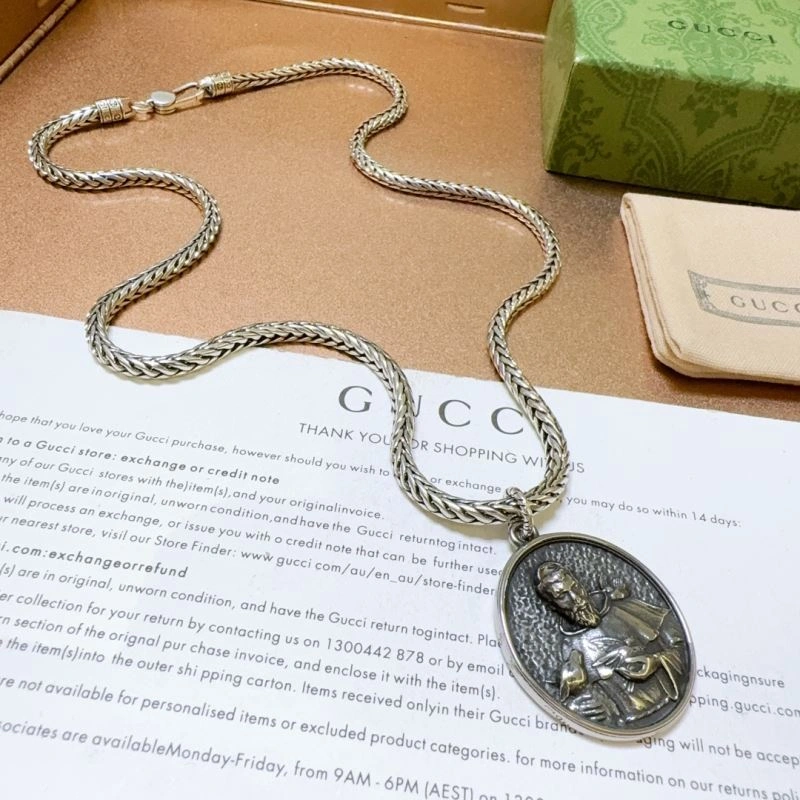 Bold Gucci Necklaces 245976