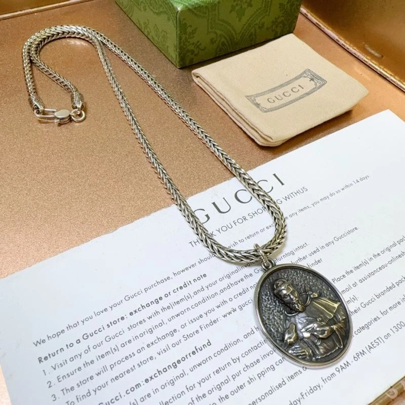 Bold Gucci Necklaces 245976