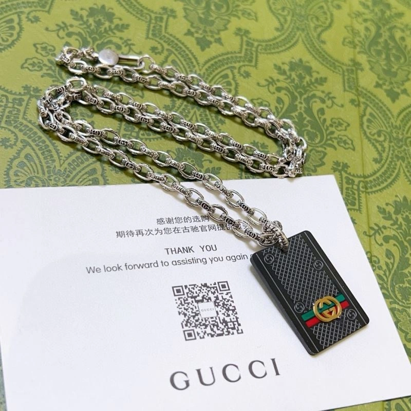 WaterResistant Gucci Necklaces 245964