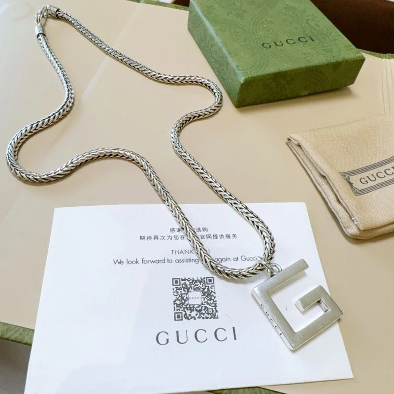 Compact Gucci Necklaces 245957