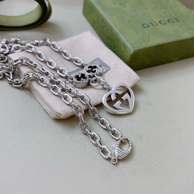 Gucci Necklaces Lightweight 245945