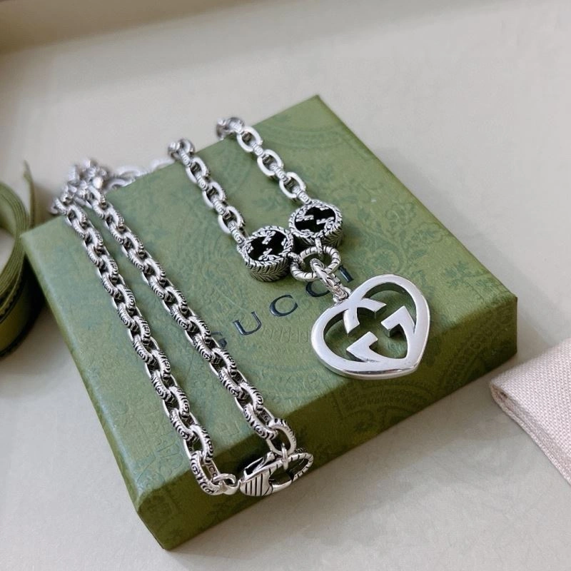 Gucci Necklaces Lightweight 245945