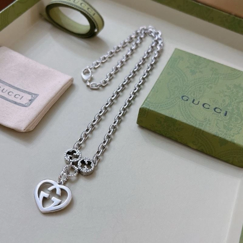 Gucci Necklaces Lightweight 245945