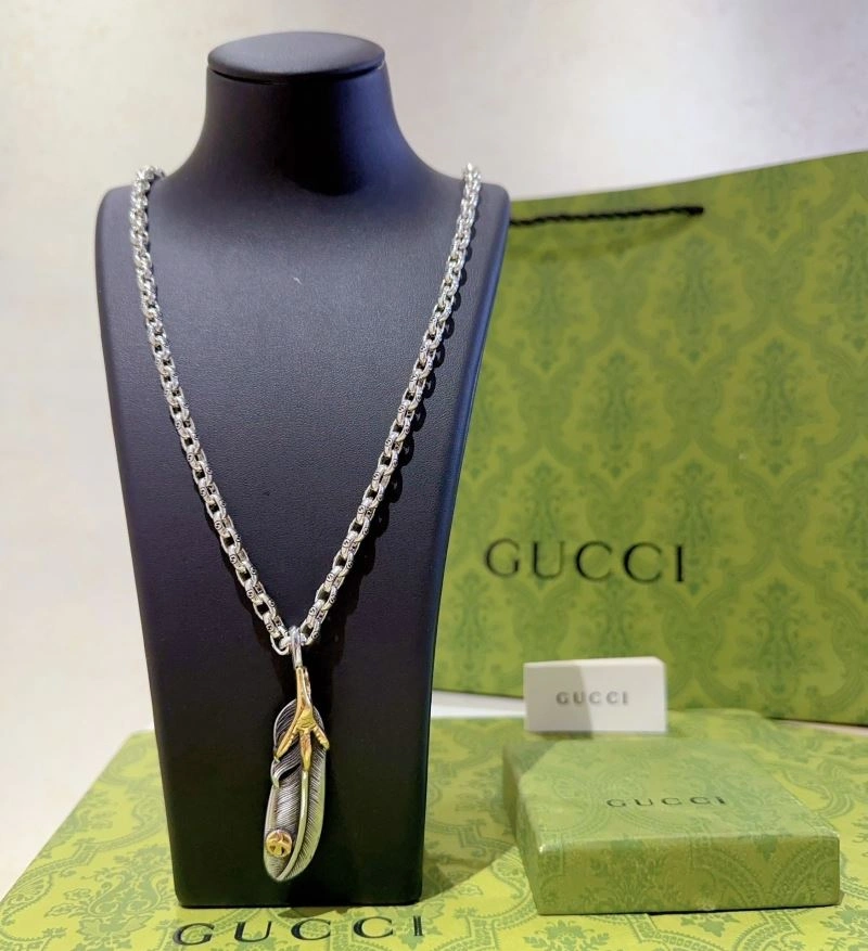 SmoothTexture Gucci Necklaces 245935