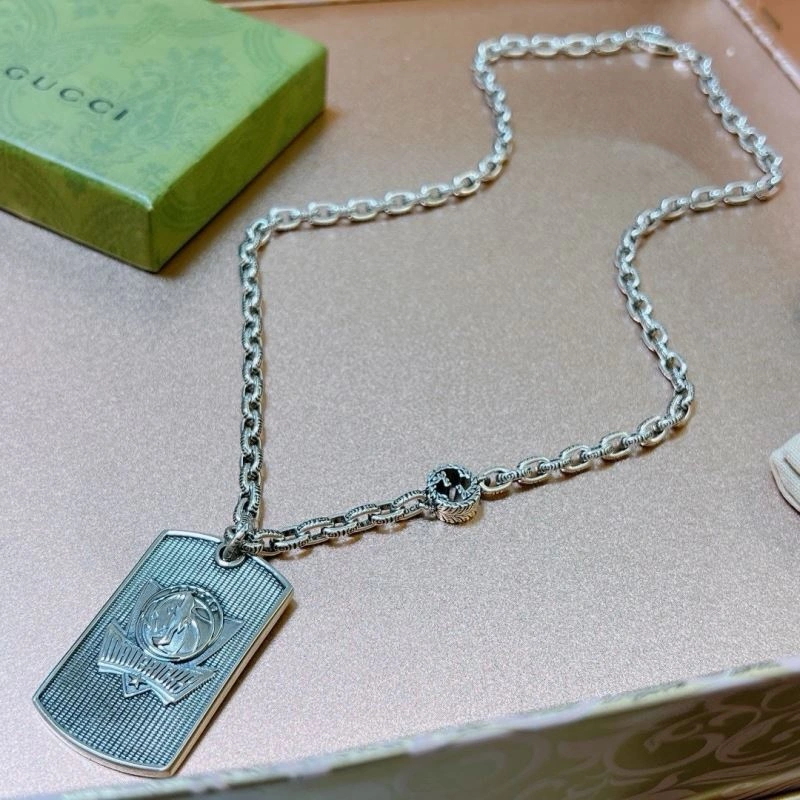 Gucci Necklaces Affordable 245830