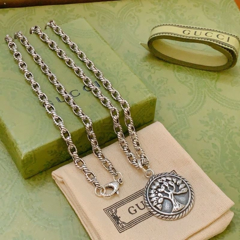 Gucci Necklaces Attractive 245820