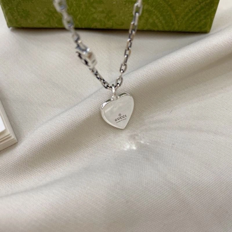 Gucci Necklaces Elegant 245767