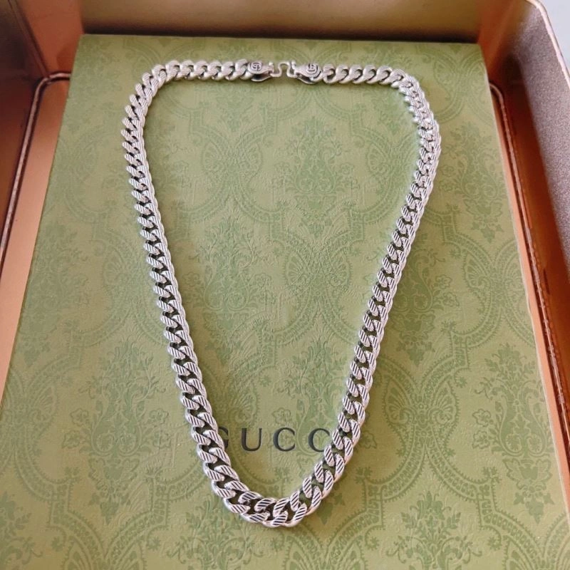 Sleek Gucci Necklaces 246604