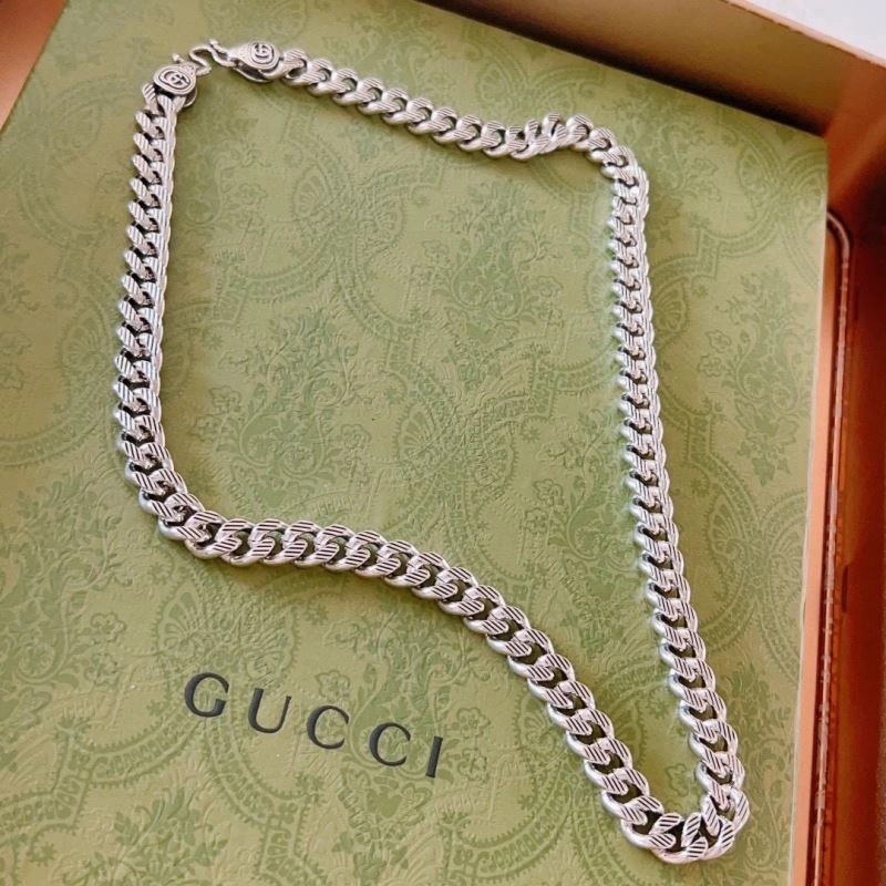 Sleek Gucci Necklaces 246604