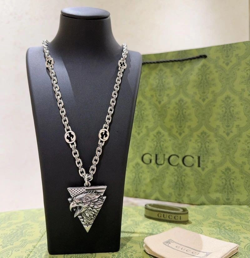 Bold Gucci Necklaces 246610
