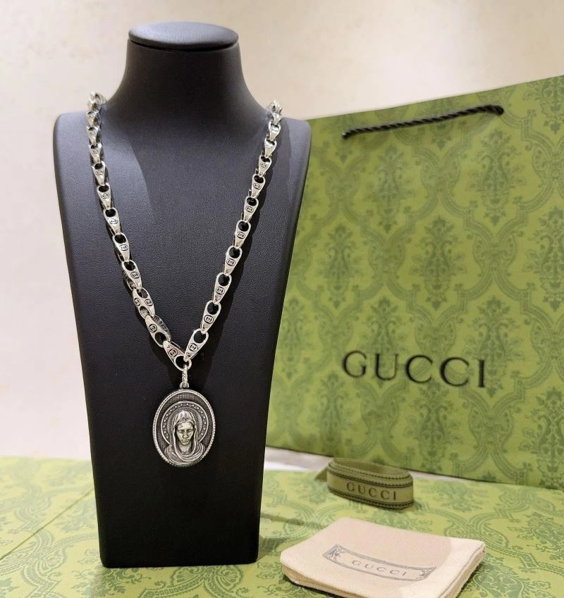 Sustainable Gucci Necklaces 246576