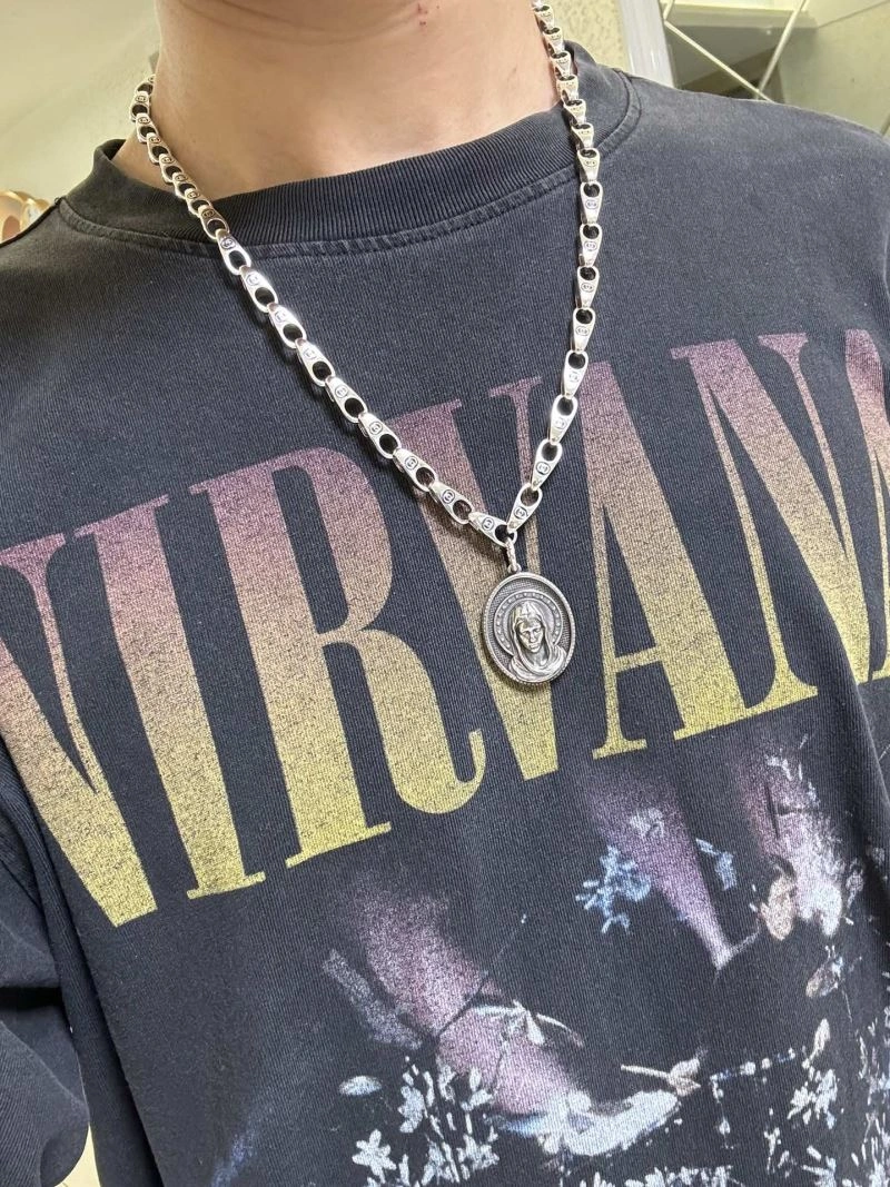 Sustainable Gucci Necklaces 246576