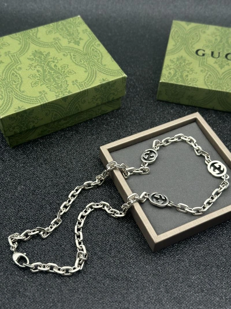 Supportive Gucci Necklaces 246539