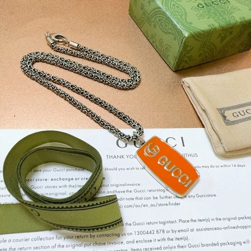 RelaxedFit Gucci Necklaces 246541