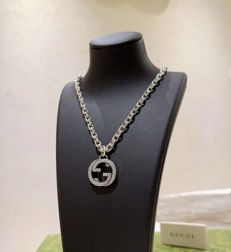 WaterResistant Gucci Necklaces 246553