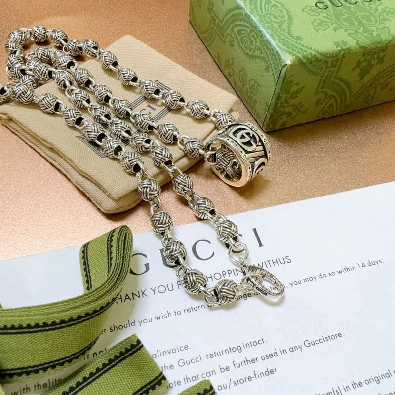Snug Gucci Necklaces 246552