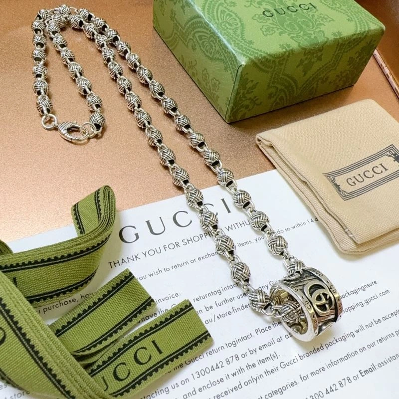 Snug Gucci Necklaces 246552