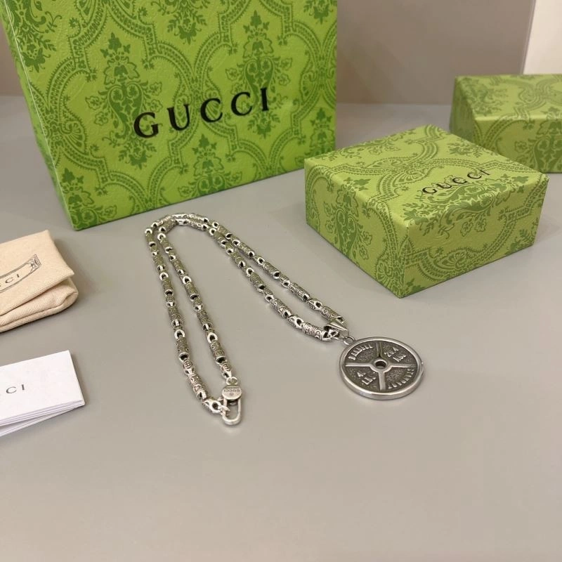 RelaxedFit Gucci Necklaces 246543