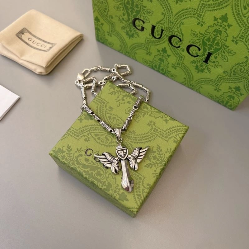 Stylish Gucci Necklaces 246538