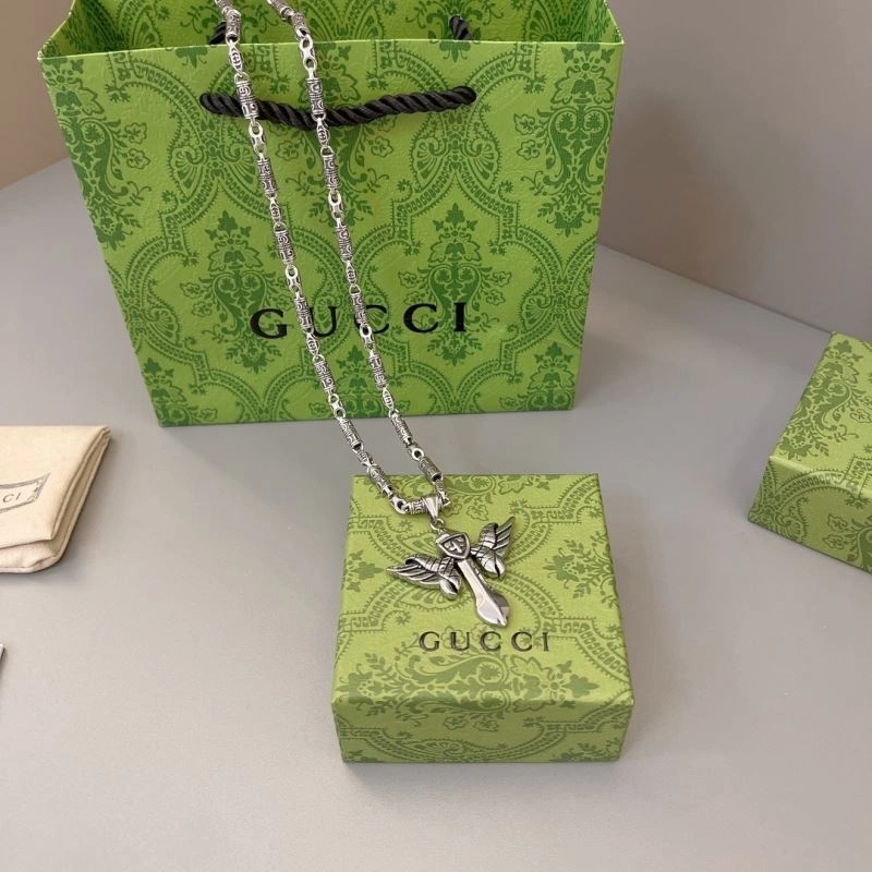 Stylish Gucci Necklaces 246538