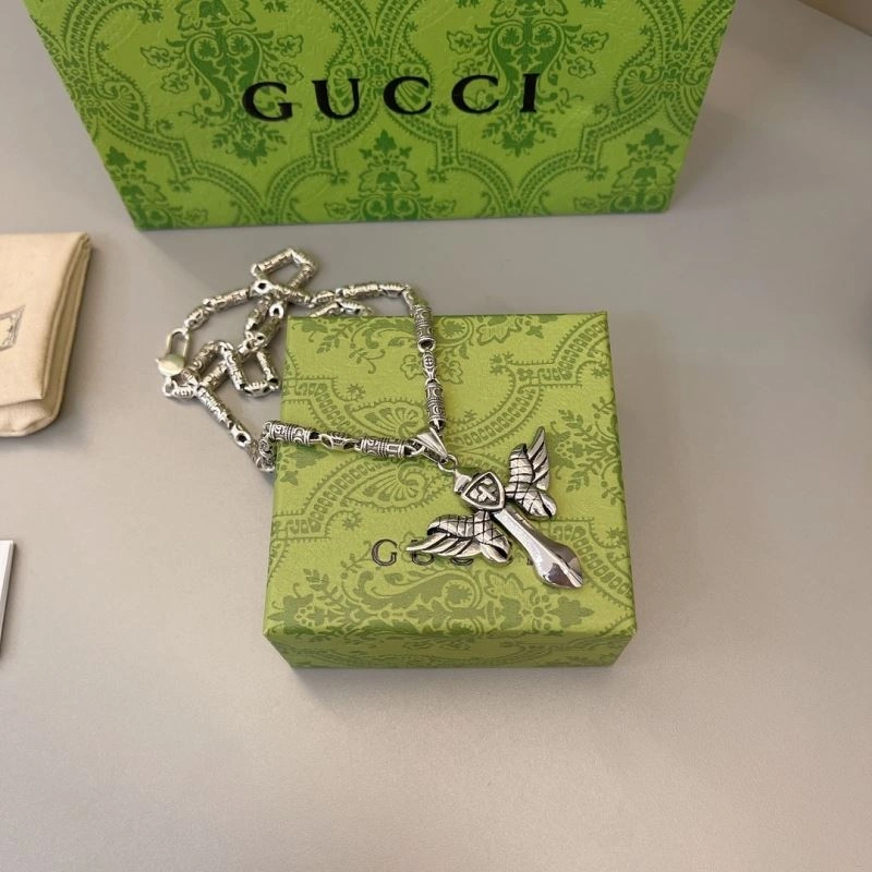 Stylish Gucci Necklaces 246538