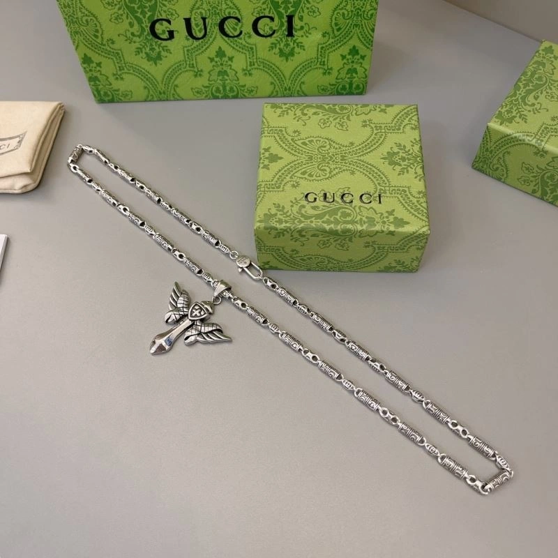 Stylish Gucci Necklaces 246538