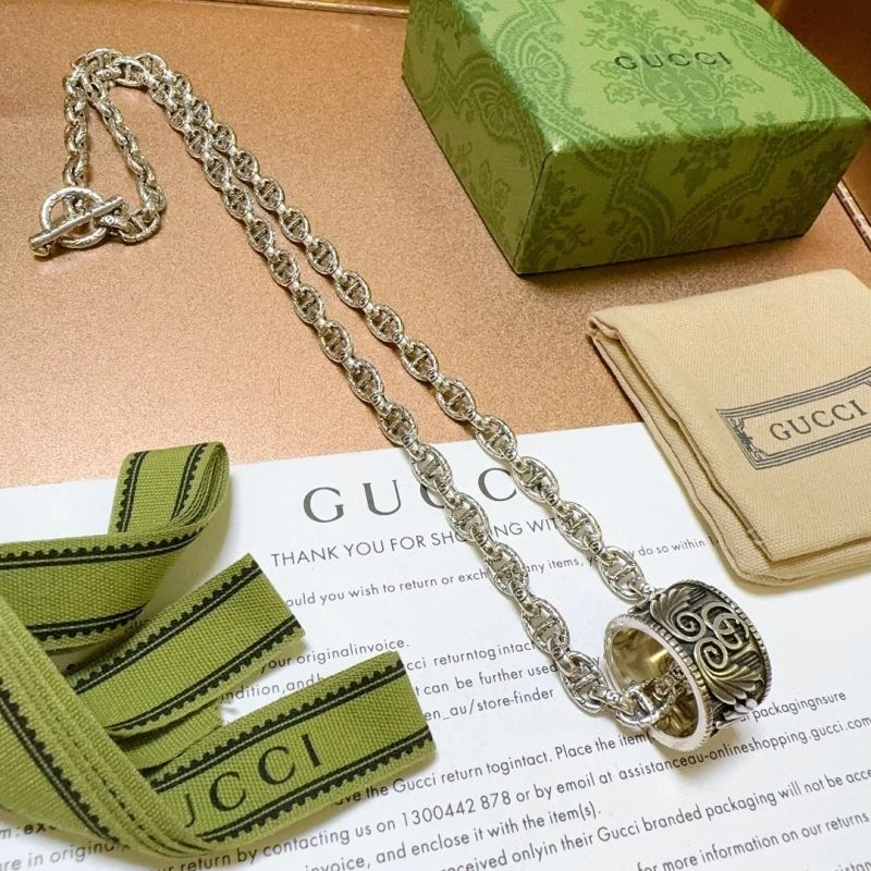 WaterResistant Gucci Necklaces 246533