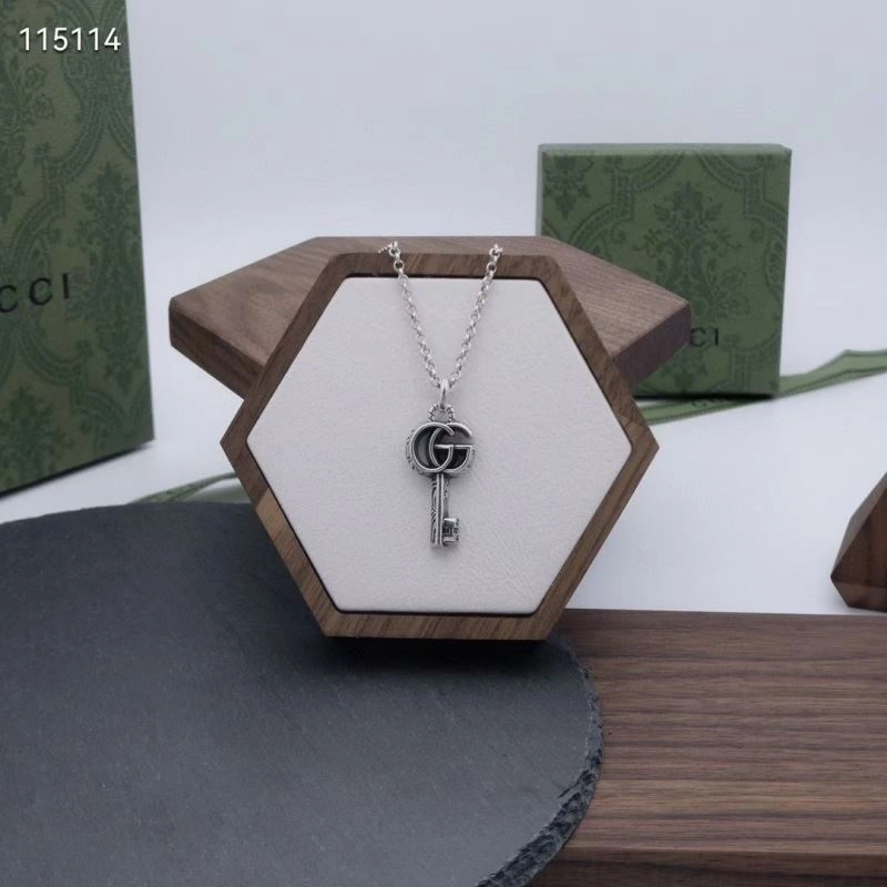 QuickDry Gucci Necklaces 246508
