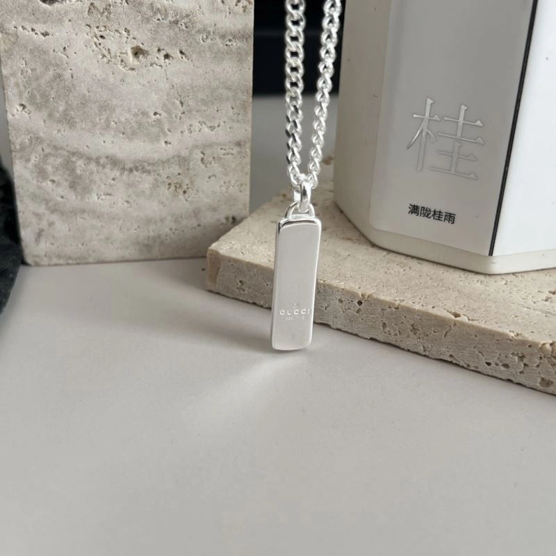 Gucci Necklaces ModernLook 246530