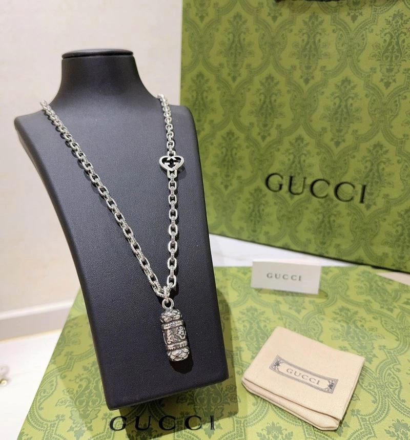Trendsetting Gucci Necklaces 246497