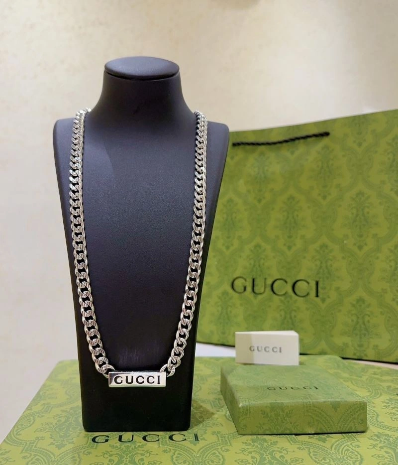 Elegant Gucci Necklaces 246468