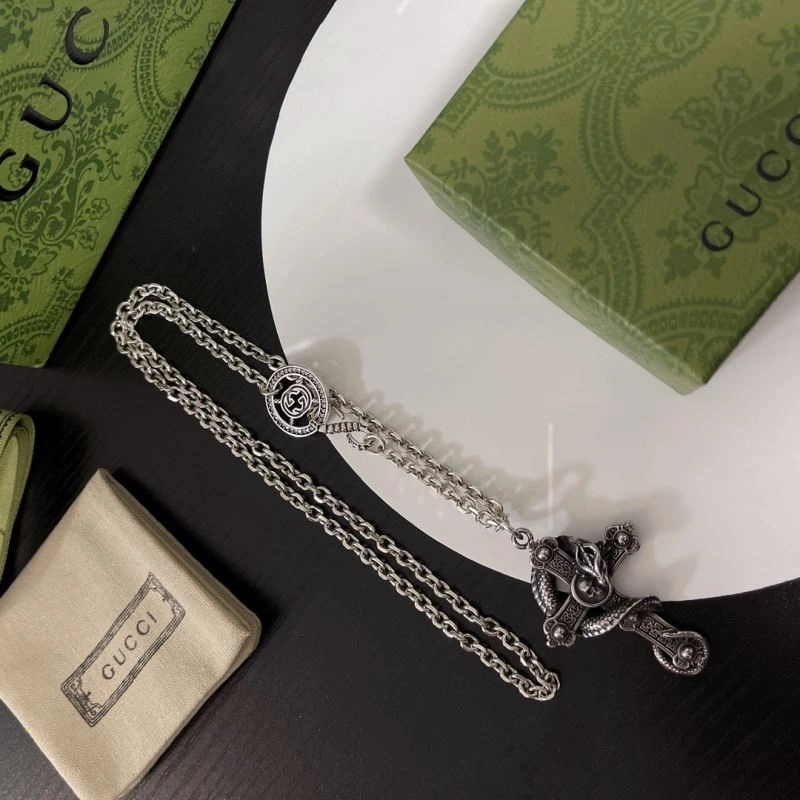 Vibrant Gucci Necklaces 246430