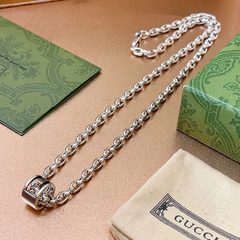 Snug Gucci Necklaces 246434