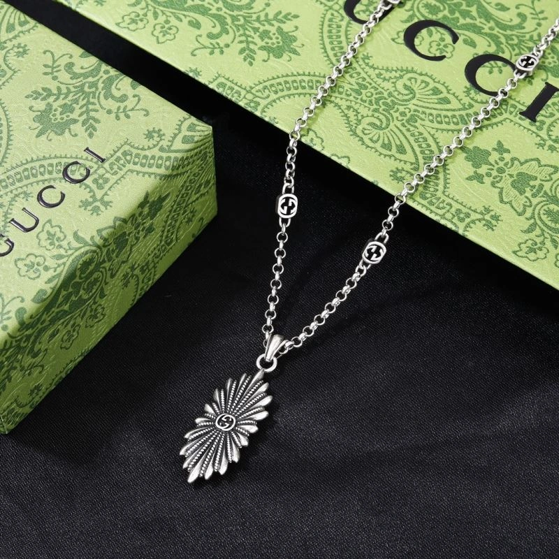 Gucci Necklaces ZipUp 246223