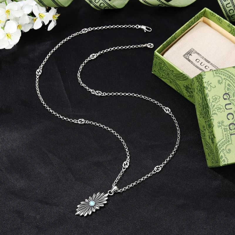 Gucci Necklaces ZipUp 246223