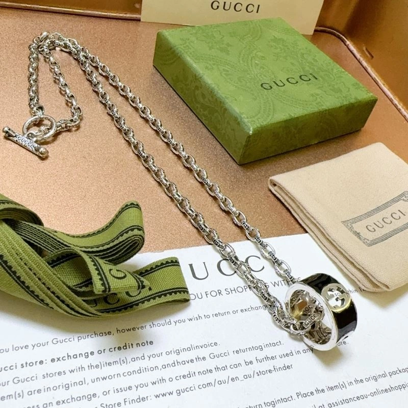 SmoothTexture Gucci Necklaces 246218