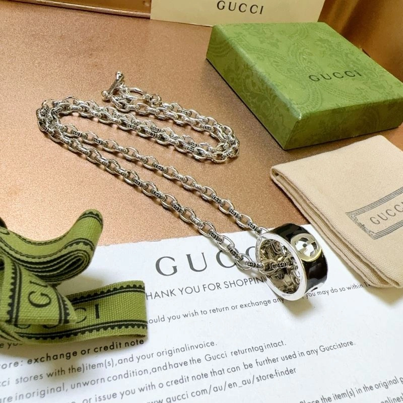 SmoothTexture Gucci Necklaces 246218