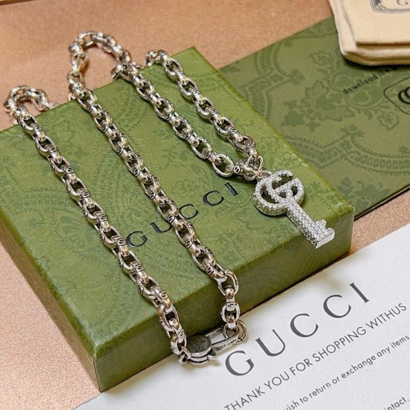 RelaxedFit Gucci Necklaces 246201