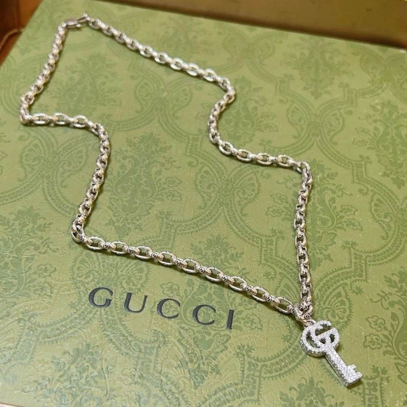 RelaxedFit Gucci Necklaces 246201