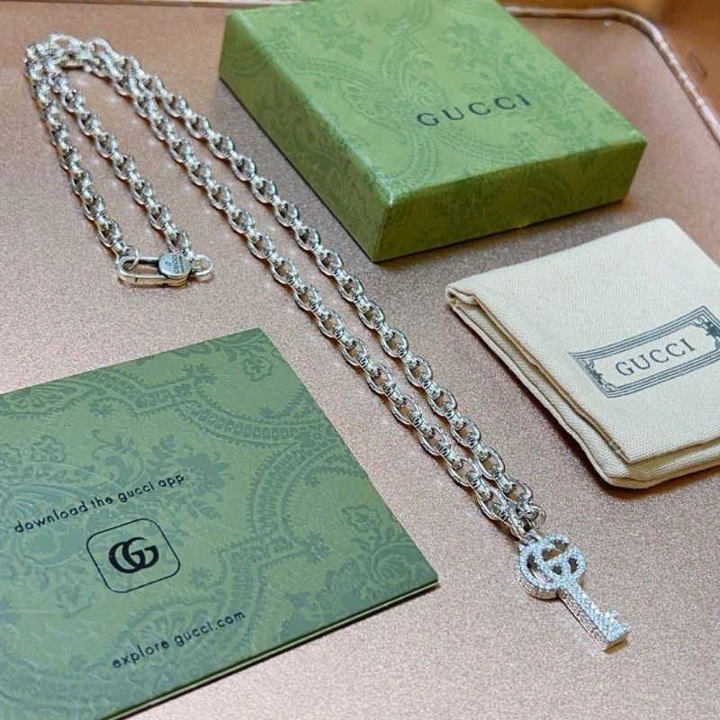 RelaxedFit Gucci Necklaces 246201