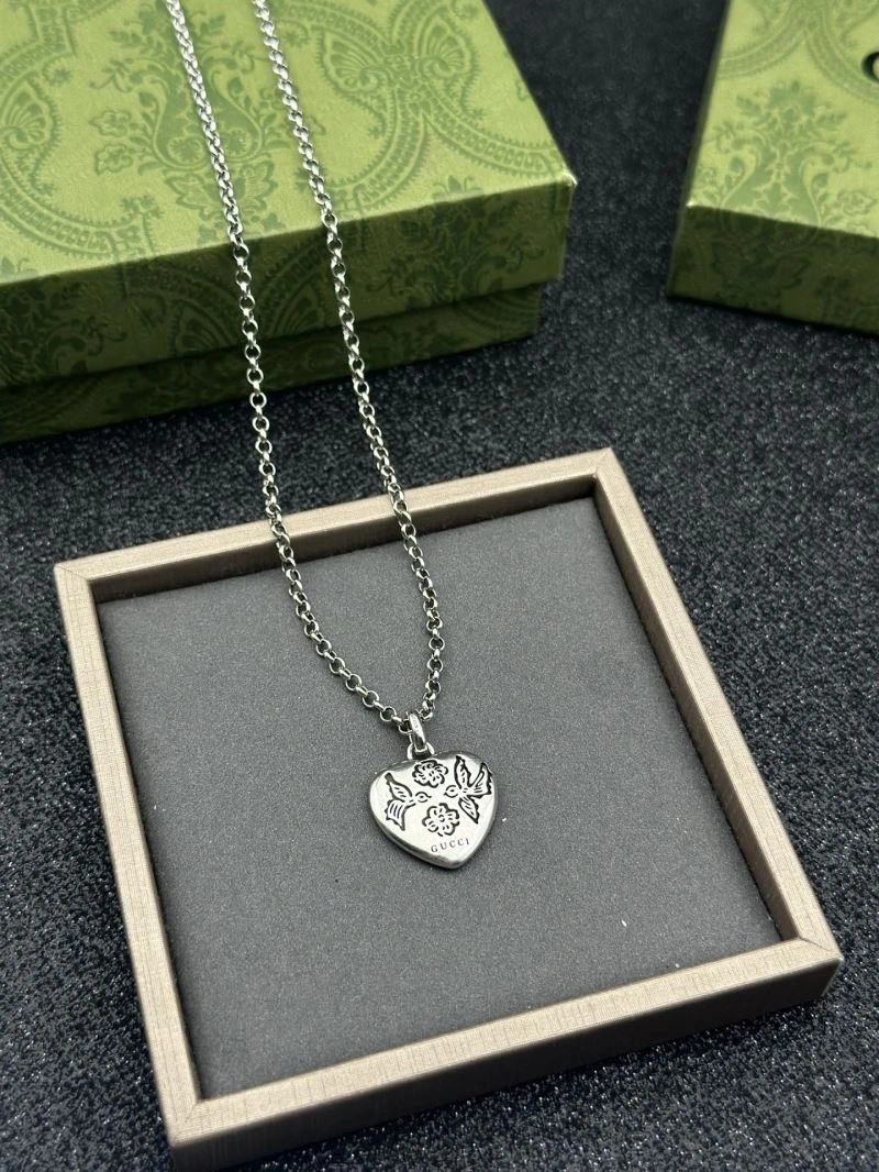 EyeCatching Gucci Necklaces 246166