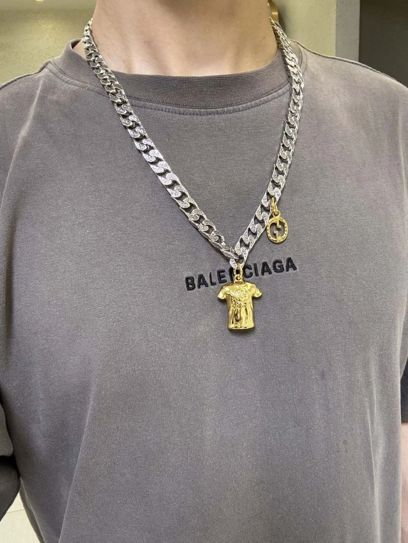 Compact Gucci Necklaces 246182