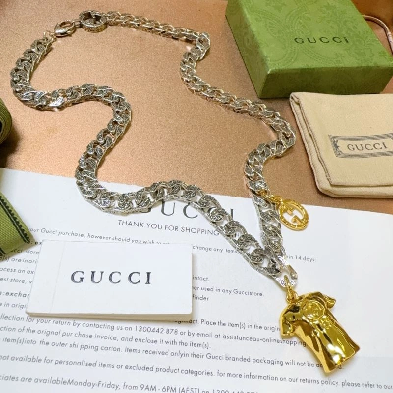 Compact Gucci Necklaces 246182