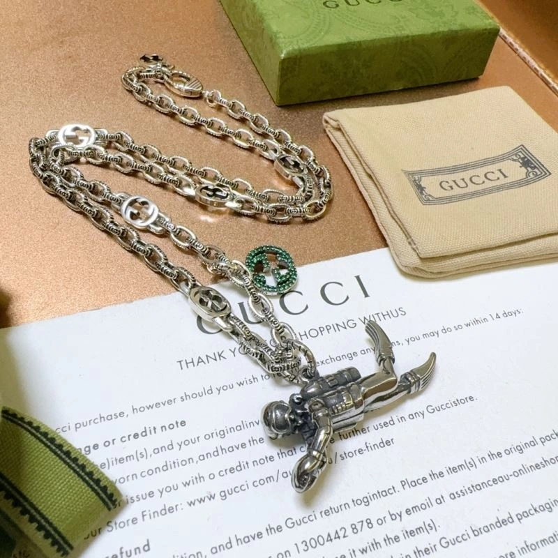 Sophisticated Gucci Necklaces 246164