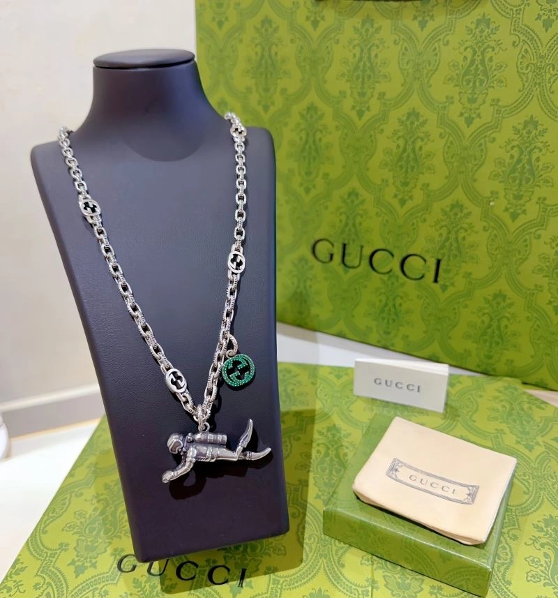 Sophisticated Gucci Necklaces 246164