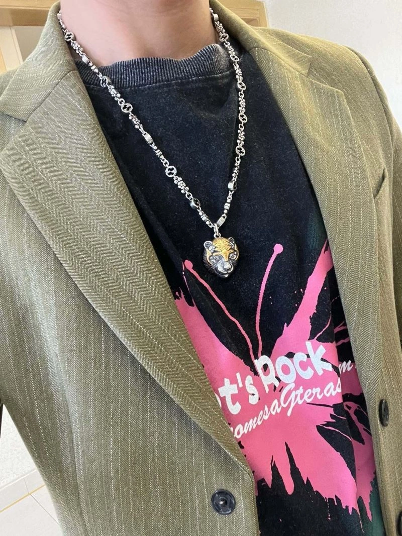 Minimalist Gucci Necklaces 246189